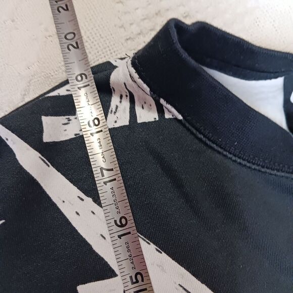 Nike Graphic Cropped Oversize Sweater Women's size S - Picture 9 of 11